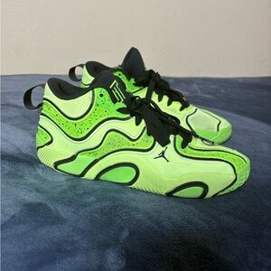 Jordan Kids Neon Green Sneakers